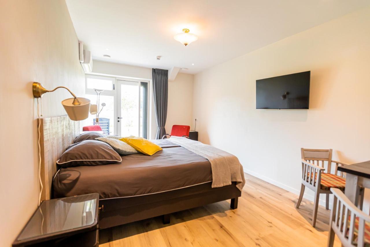 B&B In Ons Straatje Rosmalen Bagian luar foto
